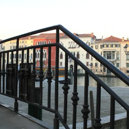 Ca' Regina Apartment